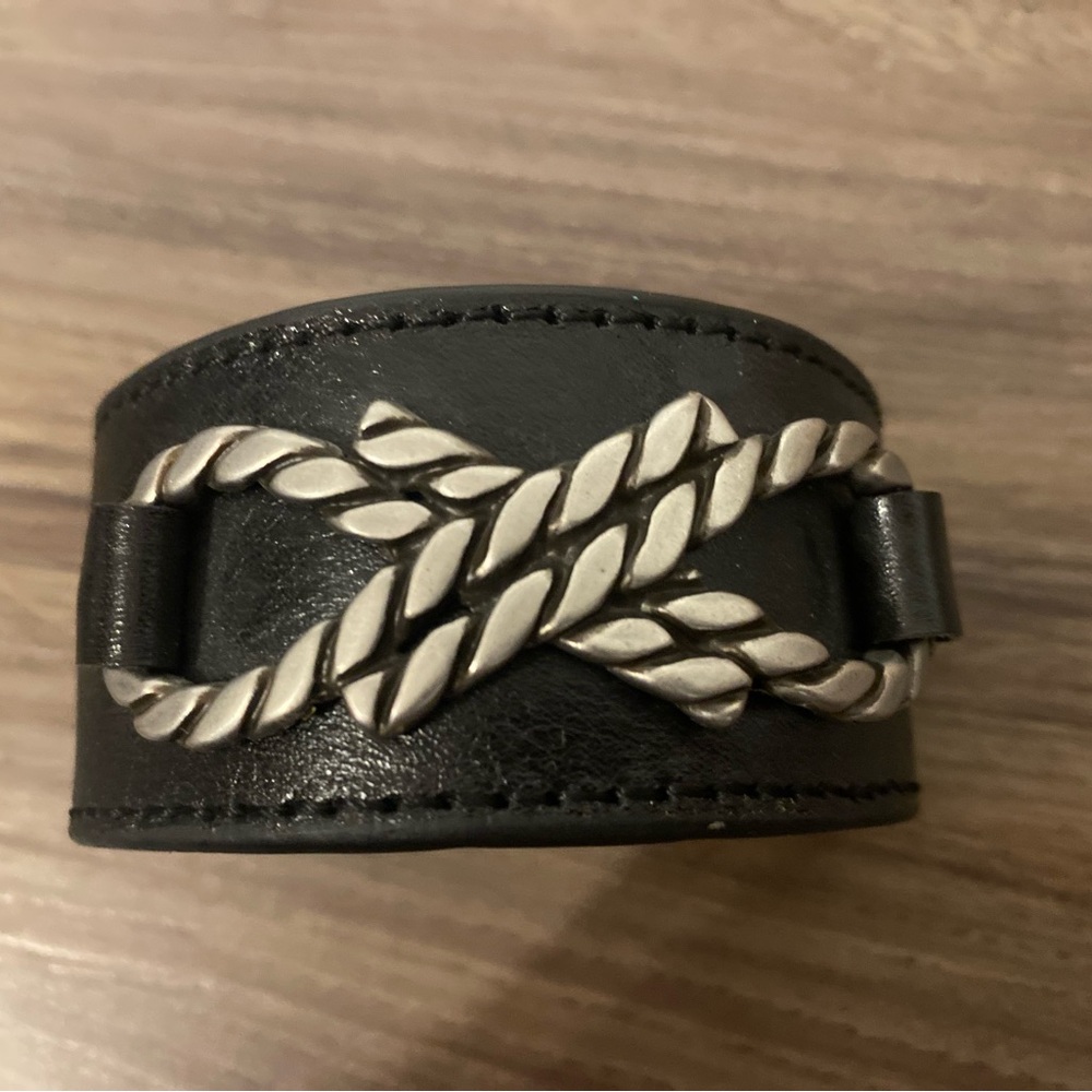 Patricia Nash Infinity Leather Cuff - Picture 2 of 7